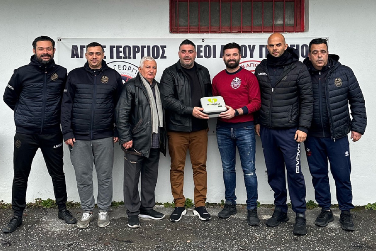 Συμεών Κουπελόγλου: Συνεχίζει τις δωρεές απινιδωτών ο υποψήφιος βουλευτής της Ελληνικής Λύσης