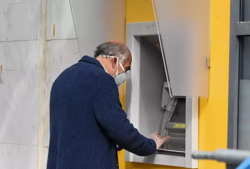 e-ΕΦΚΑ, ΔΥΠΑ, ΟΠΕΚΑ: Τί καταβάλλεται έως τις 28 Απριλίου