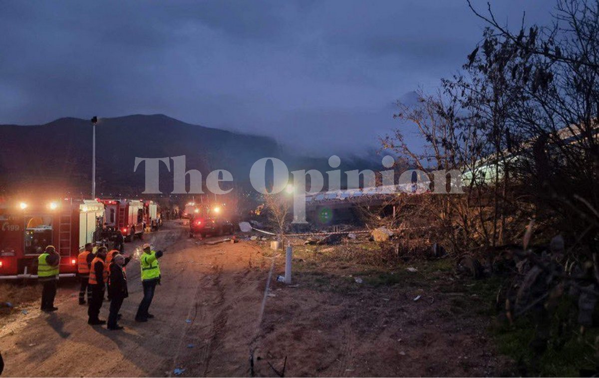 Τέμπη: Συνεχίζονται οι έρευνες στο σημείο της τραγωδίας (ΦΩΤΟ-VIDEO)