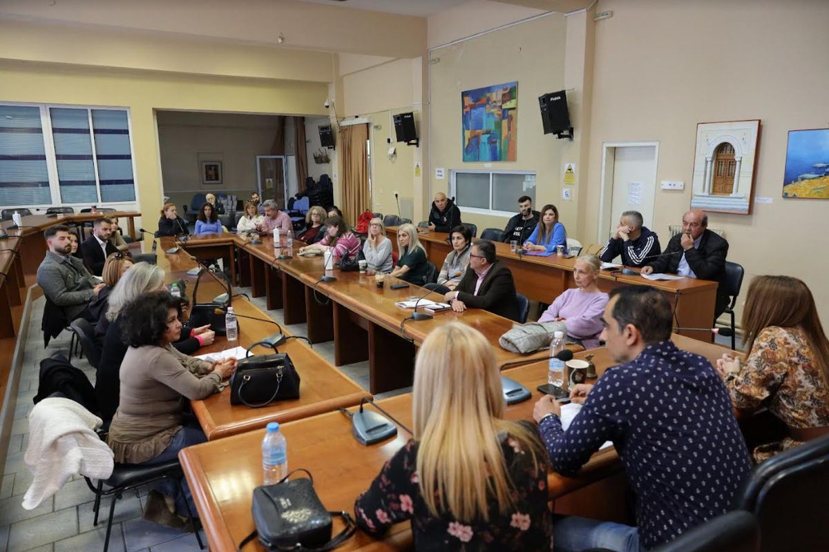 Δ. Ωραιοκάστρου: Ενίσχυση δράσεων για την προώθηση της υιοθεσίας αδέσποτων ζώων συντροφιάς