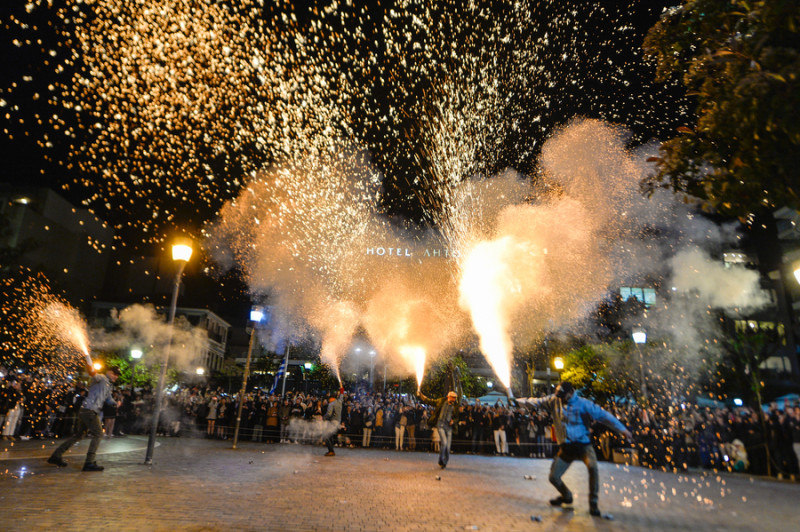 Εντυπωσίασαν τα “χαλκούνια” στο Αγρίνιο (VIDEO)