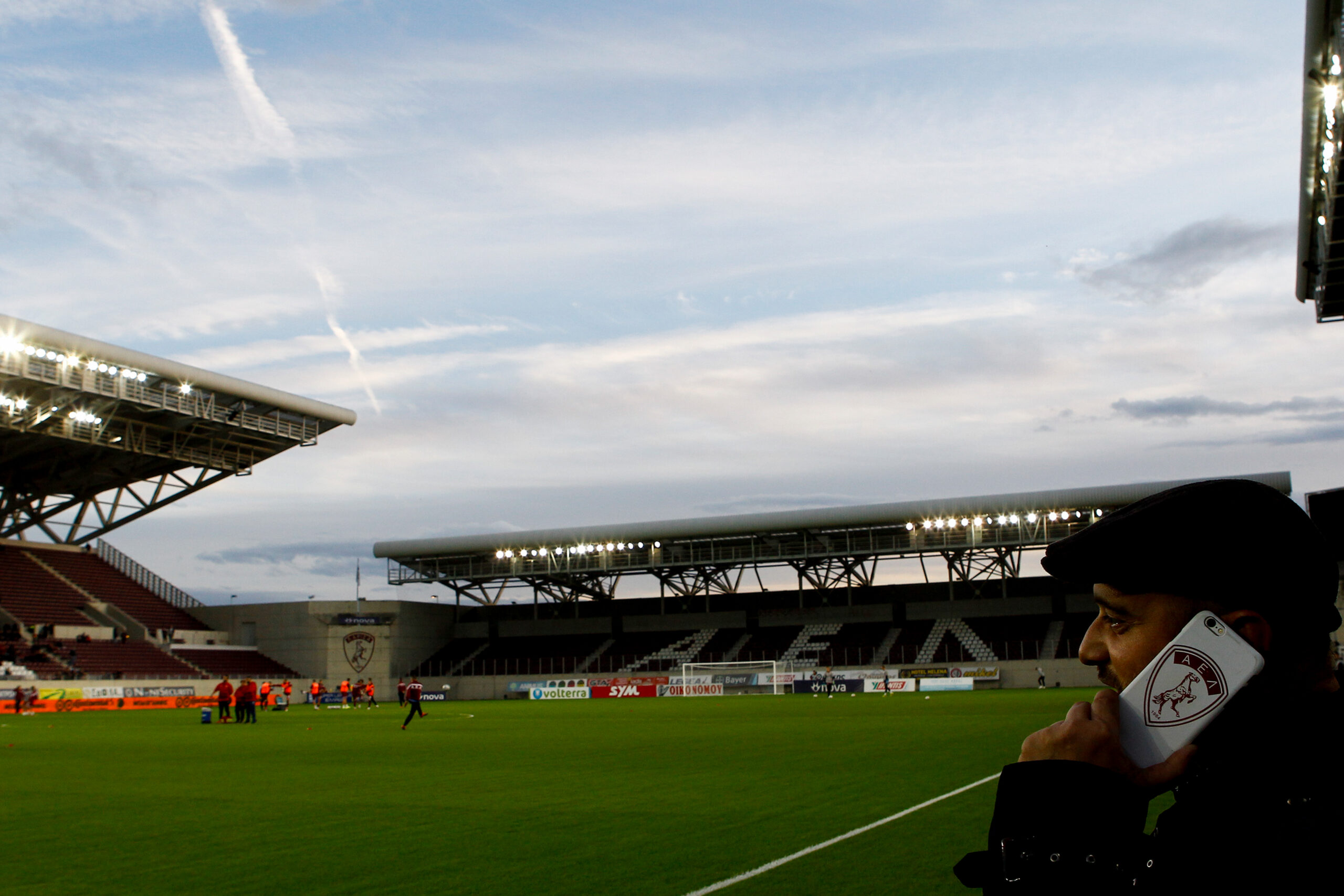 Δήμος Λάρισας: «Να μην εκδοθούν εισιτήρια και να απαγορευτεί η μετακίνηση οργανωμένων»