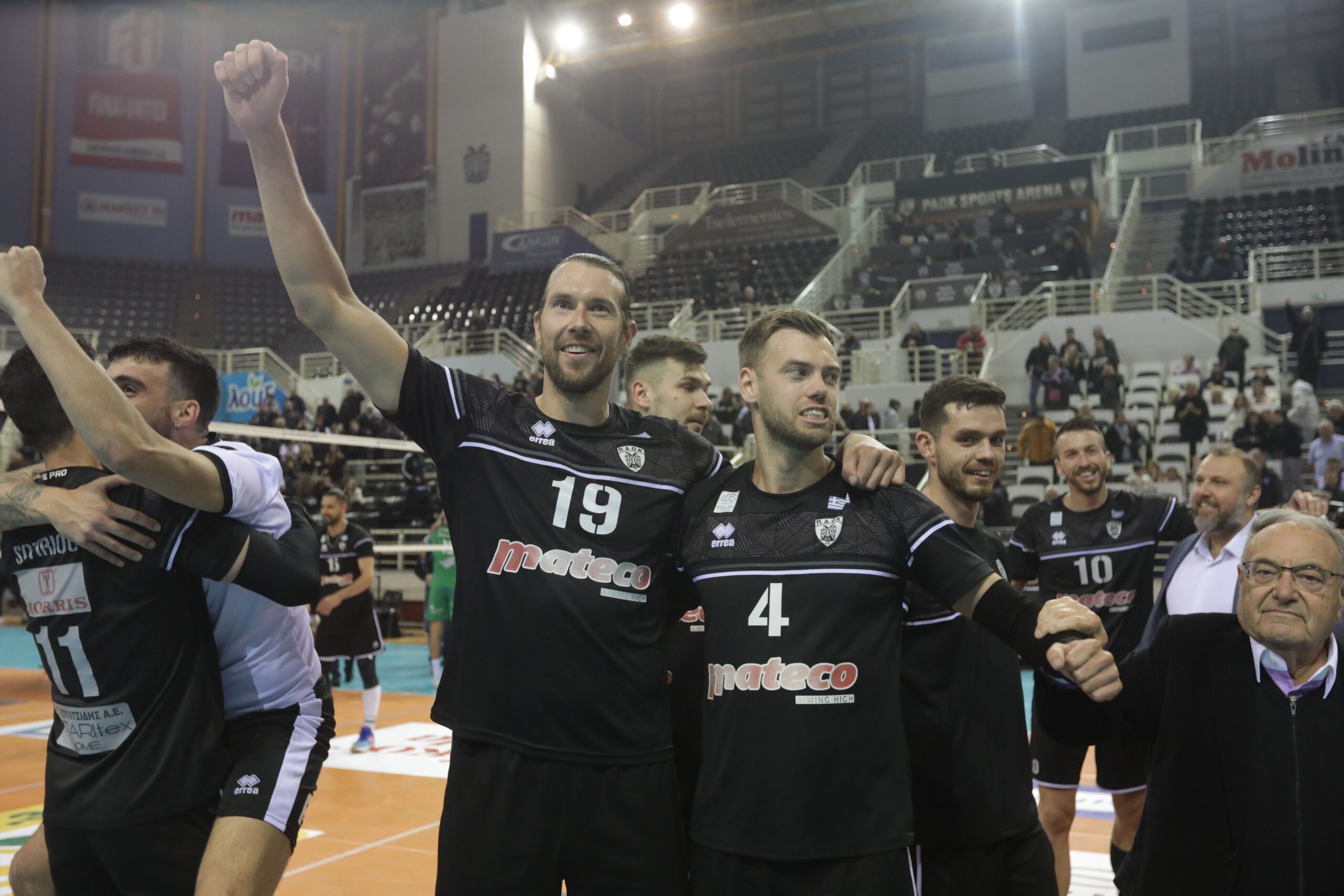 ΠΑΟΚ – Παναθηναϊκός 3-0: Φανταστικός Δικέφαλος «σκούπισε» τον Παναθηναϊκό και έφυγε για τελικούς!