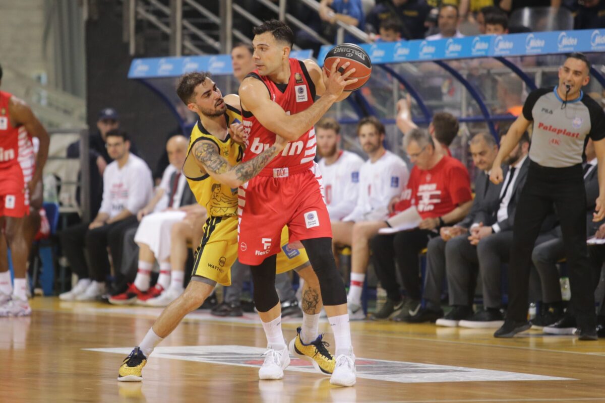 Άρης- Ολυμπιακός 58-82 : Άντεξε όσο μπορούσε και είπε «αντίο» στη σεζόν