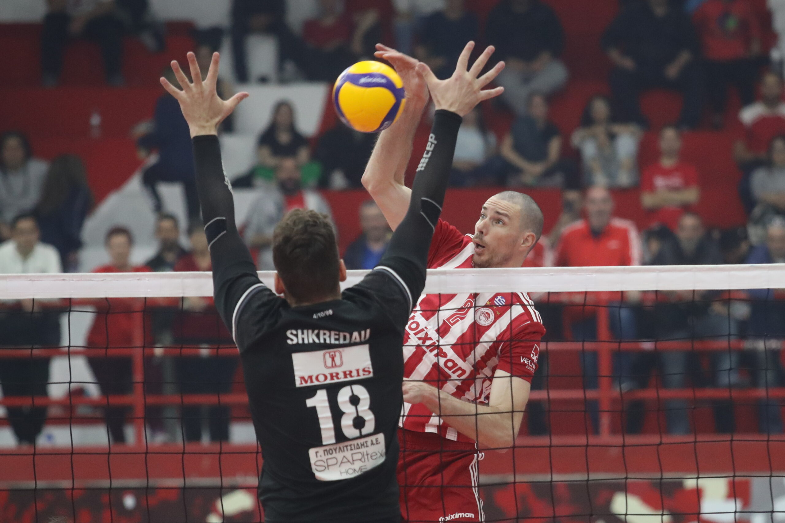 Ολυμπιακός – ΠΑΟΚ 3-2: Αυτοχειρία του Δικεφάλου – Όλα για όλα στο Παλατάκι