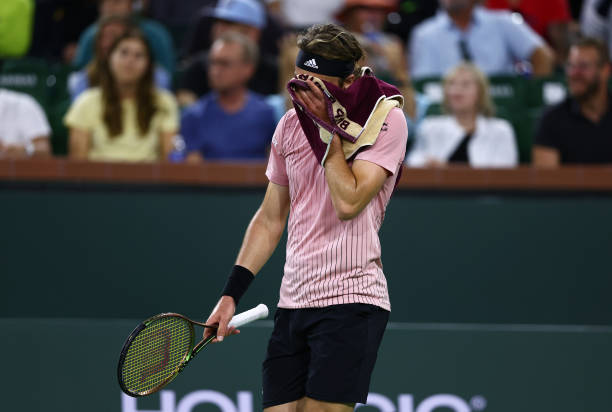 Τσιτσιπάς – Αλκαράθ 0-2: Δεν τα κατάφερε ο «Τσίτσι» κόντρα στο «παιδί θαύμα» του παγκόσμιου τένις (video)