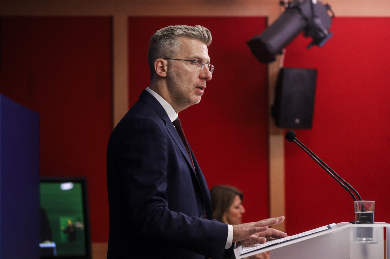 Σκέρτσος: «Δεν χρειάζεται να κουνάμε το δάχτυλο στους διαφωνούντες»