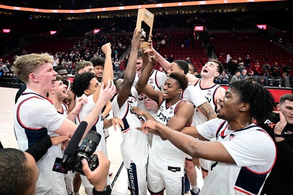 Απόστολος Ρούμογλου: Από τον ΠΑΟΚ στην κορυφή του NCAA!