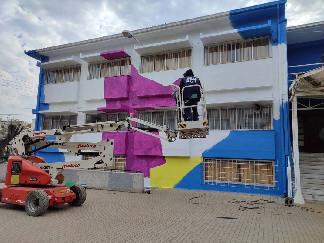 Θεσσαλονίκη: Το σχολείο που γίνεται πίνακας ζωγραφικής (ΦΩΤΟ)