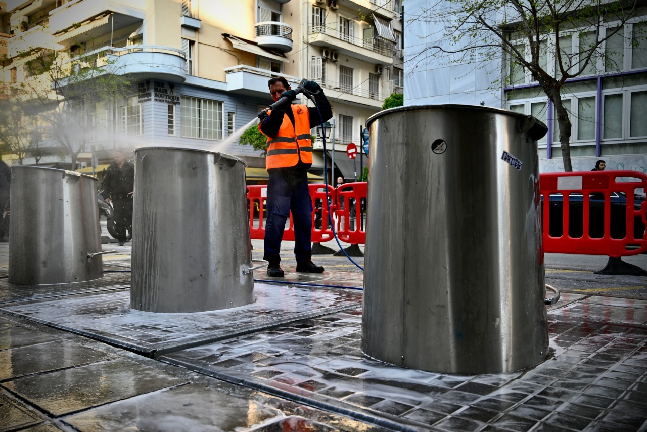 Δράσεις καθαριότητας στο κέντρο της πόλης από τον δήμο Θεσσαλονίκης (ΦΩΤΟ)