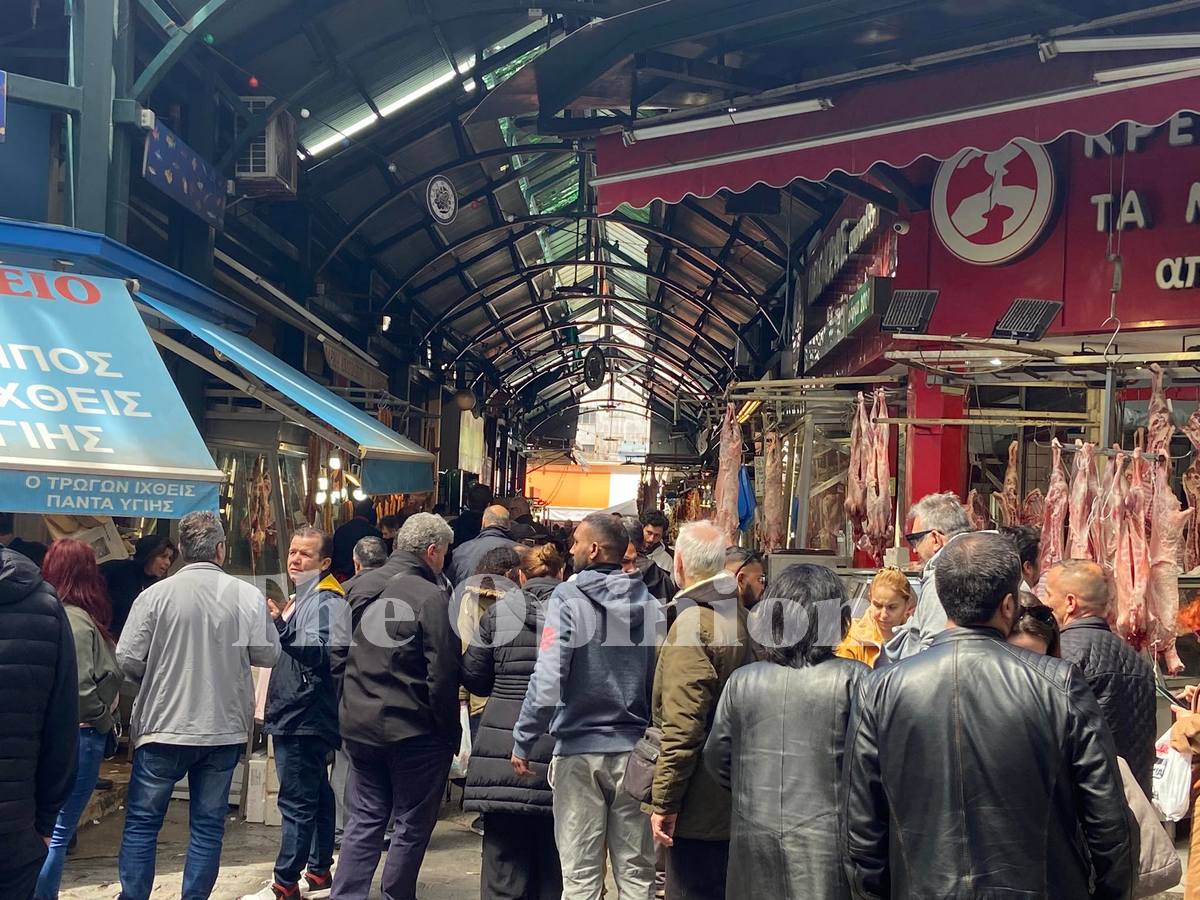 Θεσσαλονίκη: Σφύζει από ζωή Κέντρο και Καπάνι – Ψώνια της τελευταίας στιγμής και καφές με σύμμαχο τον καιρό (ΦΩΤΟ-VIDEO)