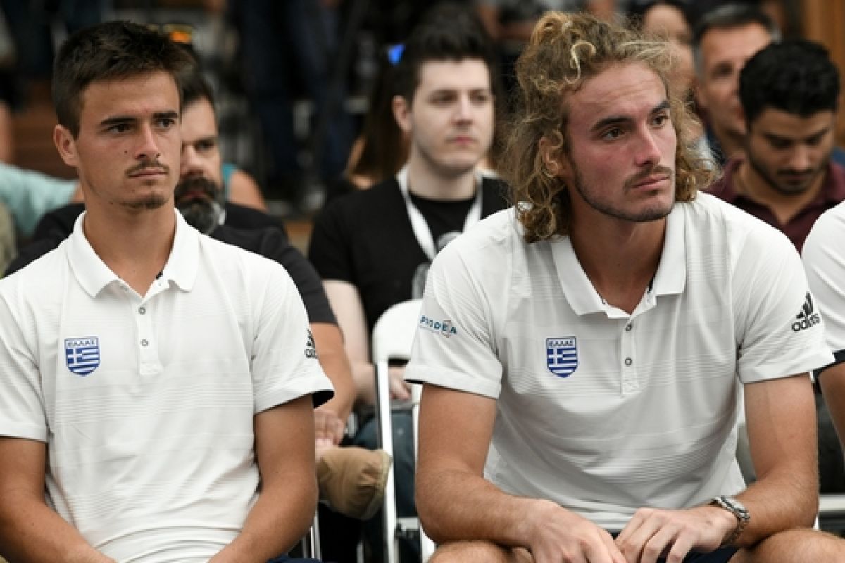 Νίκη στην πρεμιέρα του διπλού του Μόντε Κάρλο για τα αδέρφια Τσιτσιπά