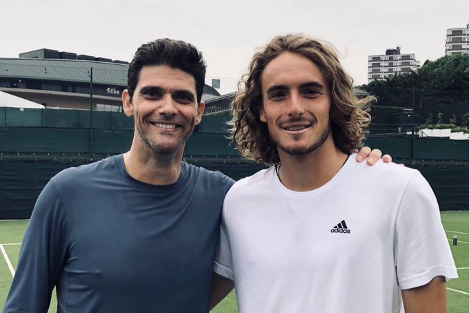 Ο Τσιτσιπάς απέλυσε τον προπονητή του,  αλλά δήλωσε πως τον αγαπάει!