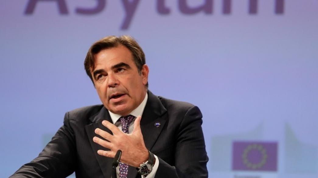 Θεσσαλονίκη : «Θεμελιώδης στρατηγική επιλογή, η διεύρυνση της ΕΕ» τόνισε ο Μαργαρίτης Σχοινάς, σε συνέδριο της Νομικής Σχολής του ΑΠΘ