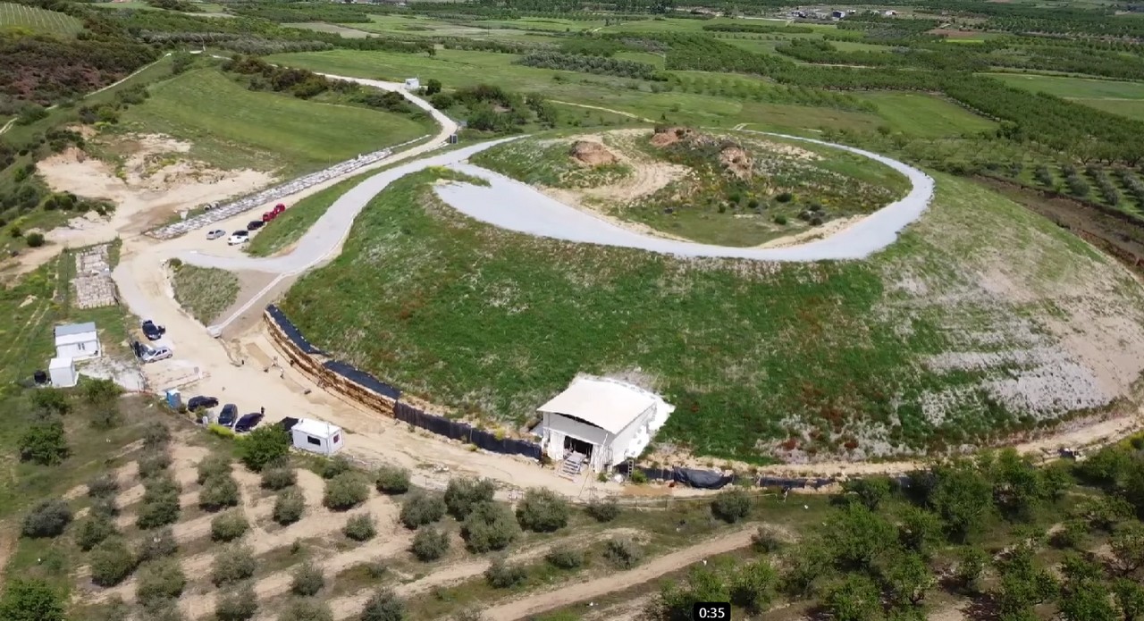 Στα άδυτα του Τύμβου Καστά στην Αμφίπολη (audio)