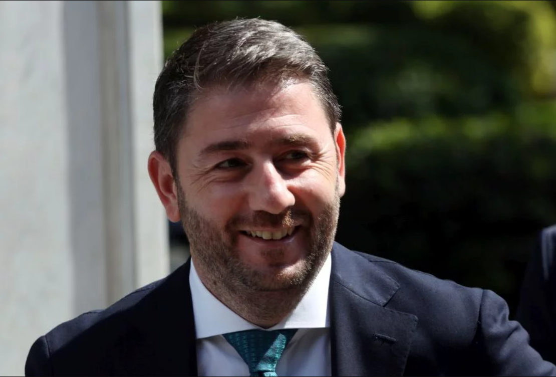 Συγχαρητήρια Ανδρουλάκη σε Λάνθιμο για τα τέσσερα Όσκαρ (ΦΩΤΟ)