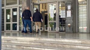 Θεσσαλονίκη: Για κακούργημα ο 72χρονος που φέρεται να ασέλγησε σε 14χρονη – Παραμένει υπό κράτηση (ΦΩΤΟ-VIDEO)
