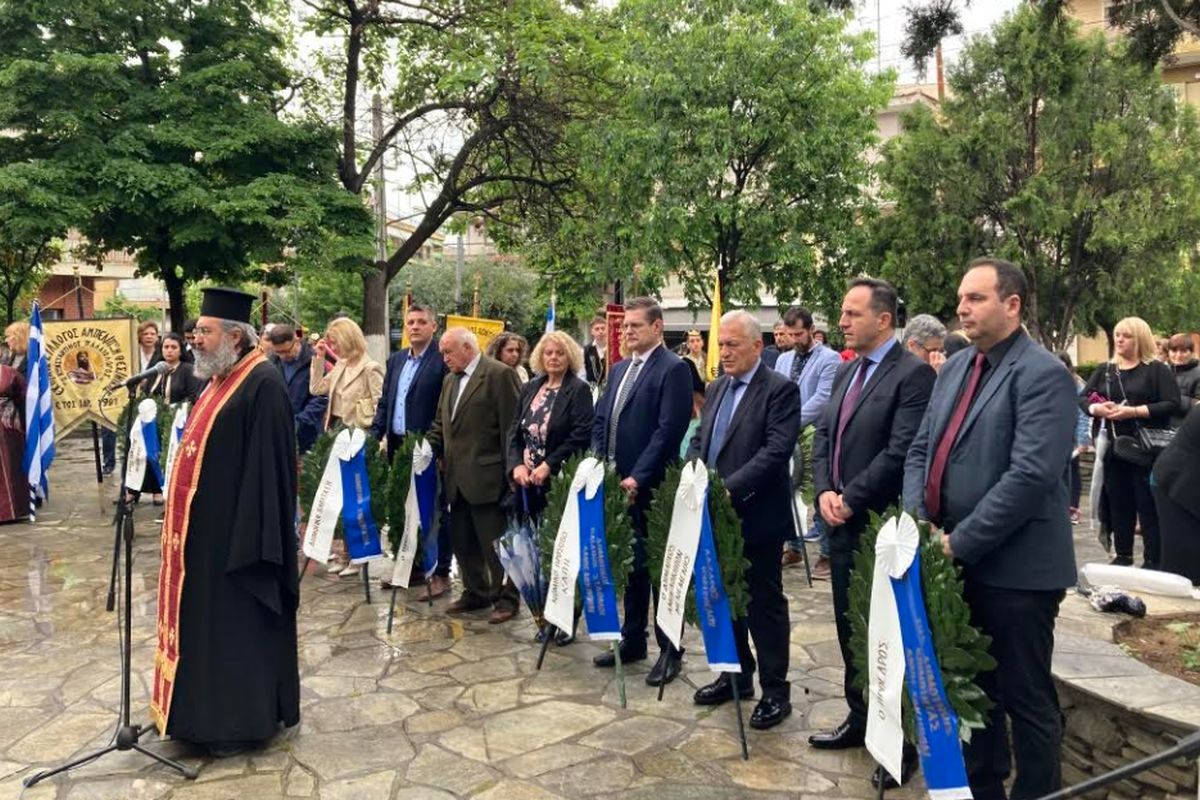 «Αιωνία η μνήμη των θυμάτων» – Τιμήθηκε στον δήμο Αμπελοκήπων-Μενεμένης η Γενοκτονία του Ποντιακού Ελληνισμού (ΦΩΤΟ)