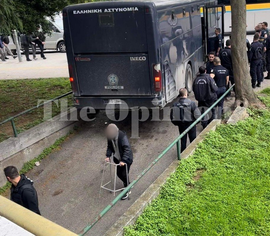 Θεσσαλονίκη: Απολογούνται οι 10 του καρτέλ ναρκωτικών (ΦΩΤΟ+VIDEO)