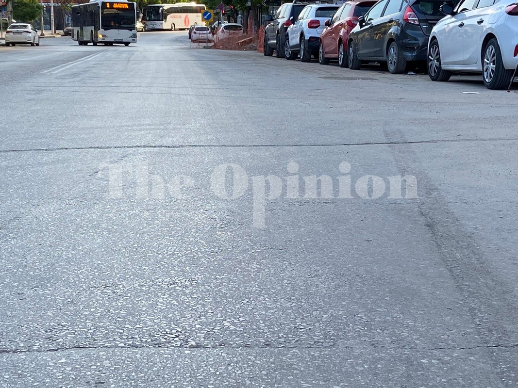 Θεσσαλονίκη: Διακινητής παράτυπων μεταναστών ξέφυγε μετά από άγρια καταδίωξη στο κέντρο (ΦΩΤΟ+VIDEO)