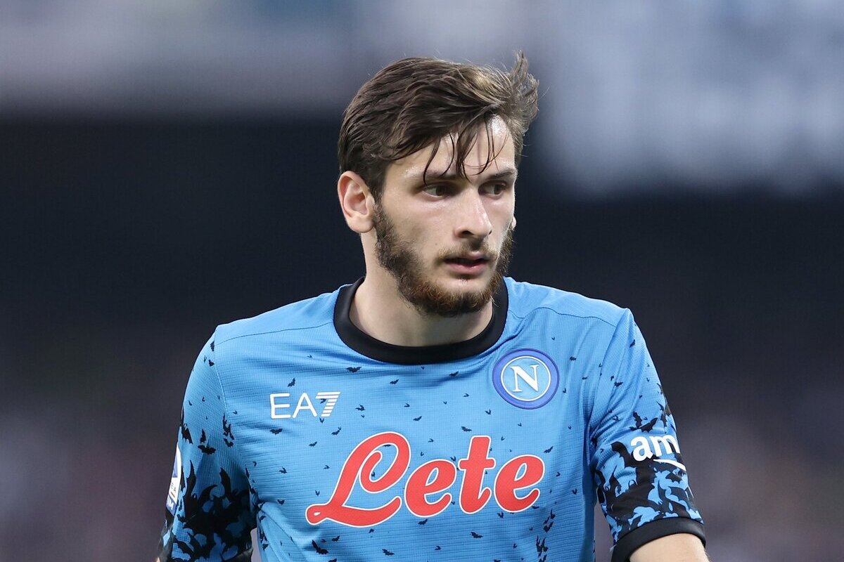 Νάπολι: «Δένει» Κβαρατσκέλια με τριπλάσιο συμβόλαιο!