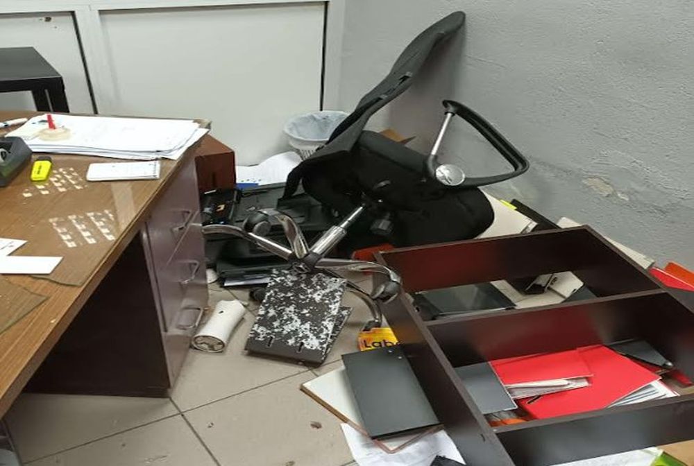 Θεσσαλονίκη: «Τα έκαναν γυαλιά καρφιά» στην πανεπιστημιακή φοιτητική λέσχη του ΑΠΘ (ΦΩΤΟ)