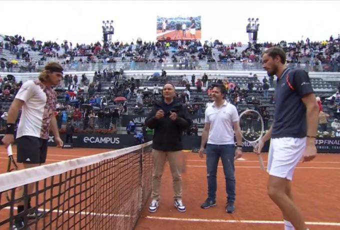 Απέφυγε τη φωτογραφία με τον Τσιτσιπά ο Μεντβέντεφ! (VIDEO)