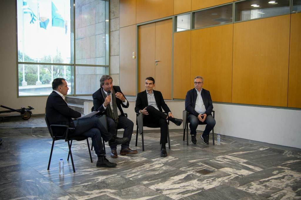 Συζήτηση Σπ. Πέγκα με βουλευτές της Θεσσαλονίκης (ΦΩΤΟ)