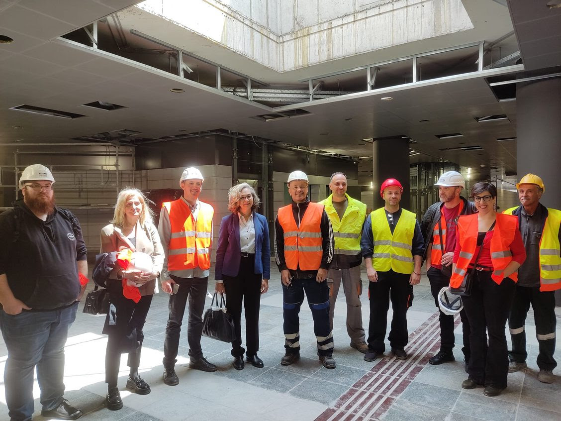 Με τους εργαζόμενους του Μετρό συναντήθηκε η Σοφία Σακοράφα