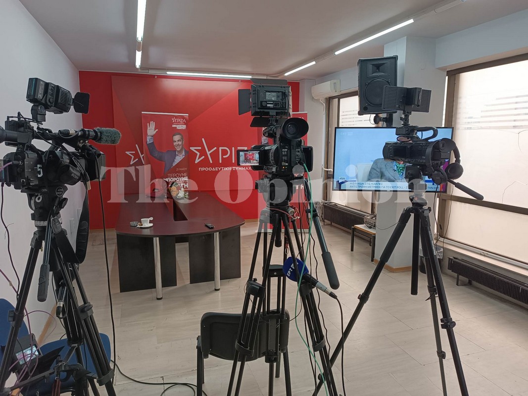 Αγωνία για τα αποτελέσματα στα γραφεία του ΣΥΡΙΖΑ στη Θεσσαλονίκη – Τι εκτιμούν για τη συμμετοχή – Πως θα γίνει η μετάδοση (ΦΩΤΟ)