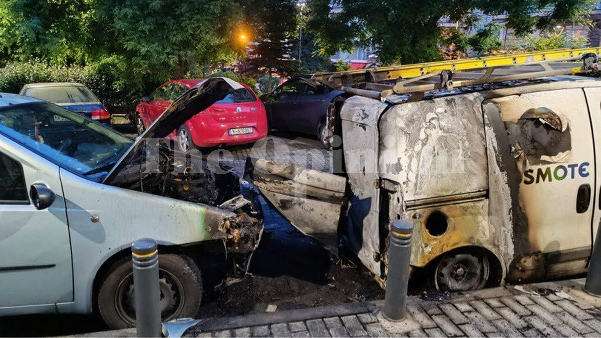 Θεσσαλονίκη: Άγνωστοι πυρπόλησαν βανάκι τα ξημερώματα