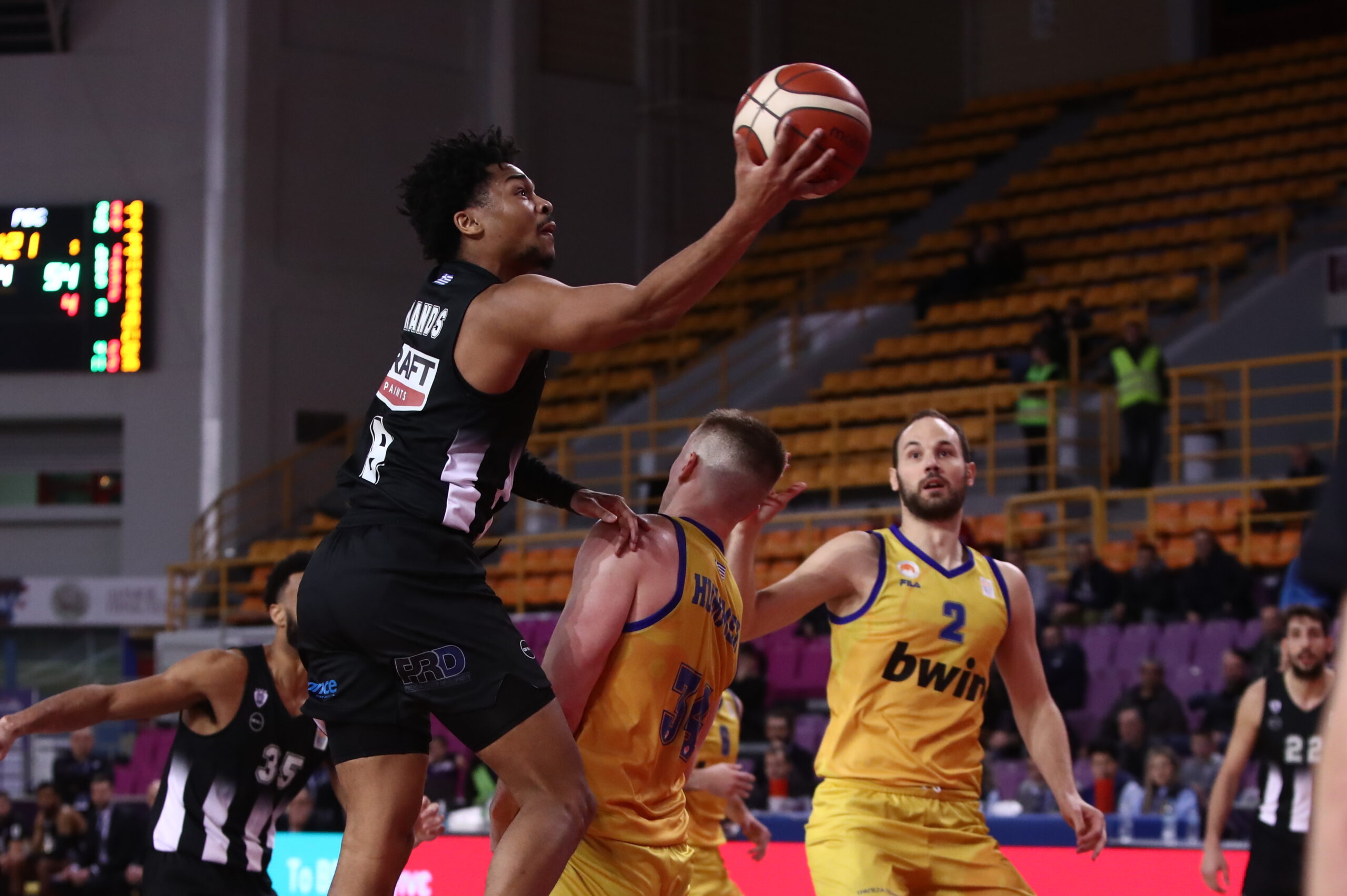 Basket League: Τζάμπολ στους μικρούς τελικούς για Περιστέρι και ΠΑΟΚ