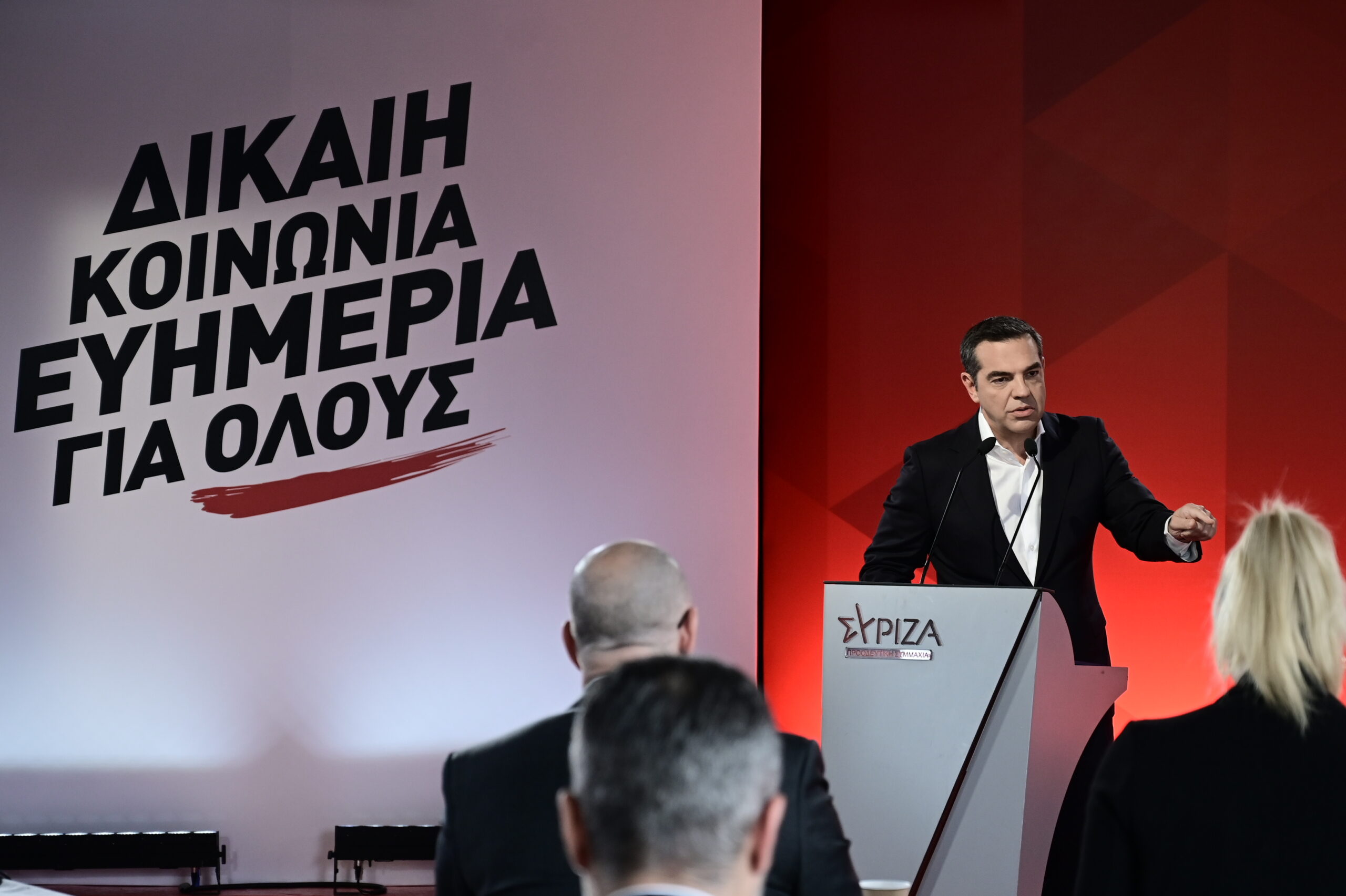 Τσίπρας: Ο Μητσοτάκης ακολουθεί τακτικές Μιχαλολιάκου και Κασιδιάρη