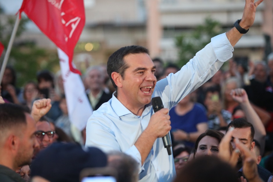Α. Τσίπρας: “Έχουμε ως στόχο να προστατεύσουμε τη μεσαία τάξη, τη δημόσια παιδεία και υγεία”