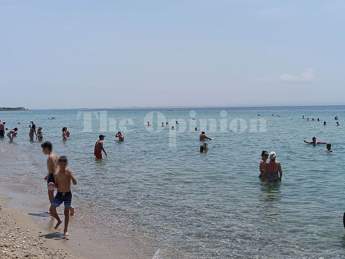 «Έβρασε» και η θάλασσα τις μέρες του καύσωνα