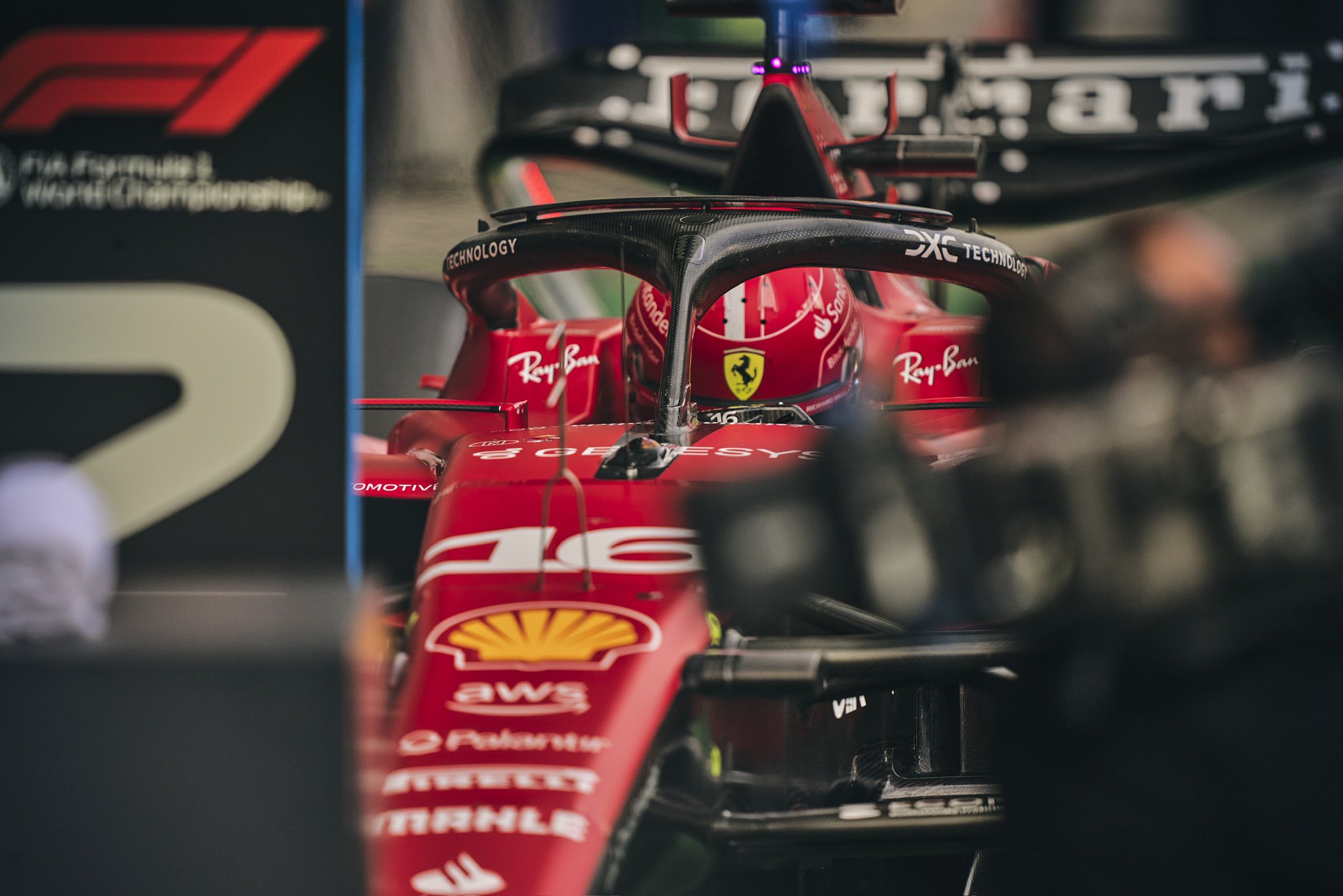 Αυστρία – Pole Position: Ο «αγχωμένος» Φερστάπεν και ο… «τρομοκράτης»  Λεκλέρκ