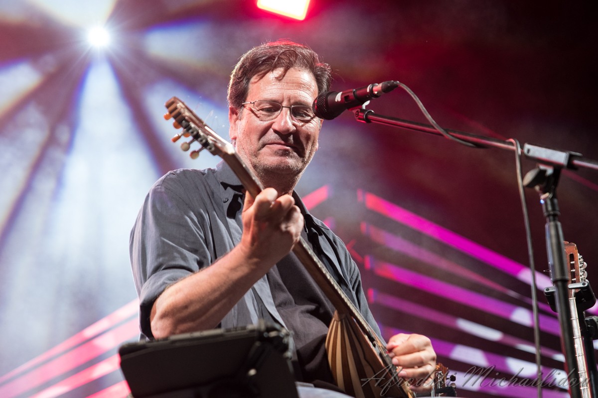 ”Urbanum”: «Η πιο απερίγραπτη δισκογραφική εργασία» του Θανάση Παπακωνσταντίνου