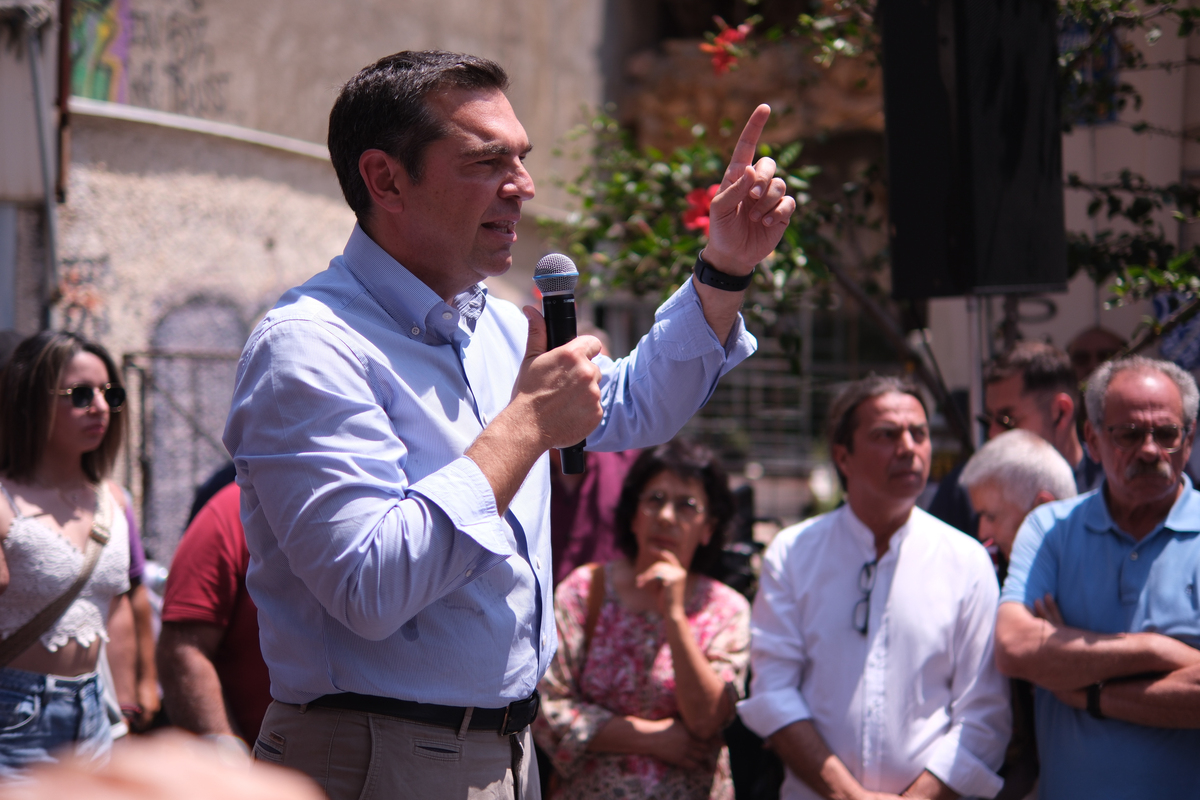 Tσίπρας: Ο λαός με την ψήφο του θα βάλει τη σφραγίδα του (ΦΩΤΟΡΕΠΟΡΤΑΖ)