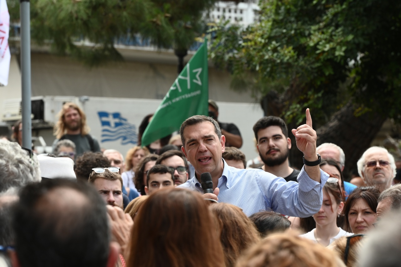 Τσίπρας,