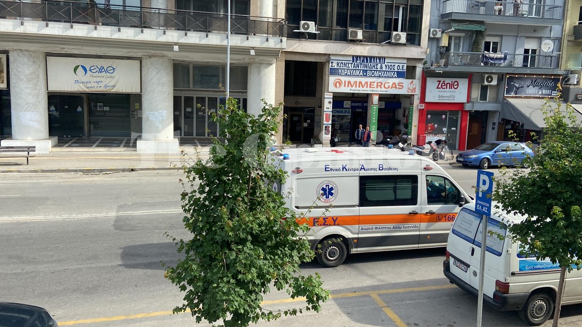 Γέφυρα ζωής από την ΕΛΑΣ για 19χρονη έγκυο που διακομίσθηκε από την Κοζάνη στη Θεσσαλονίκη (ΦΩΤΟ-VIDEO)