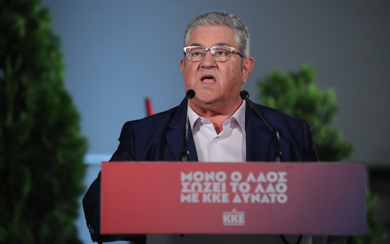 Κουτσούμπας για θάνατο Φλωράκη: Οι ζευγάδες φεύγουν, μα η σπορά μένει…