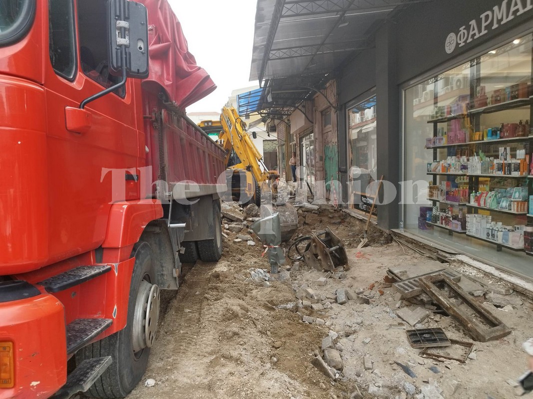 Καπάνι: Σε εξέλιξη τα έργα για το Ανοιχτό Κέντρο Εμπορίου- Πότε ολοκληρώνονται (ΦΩΤΟ)