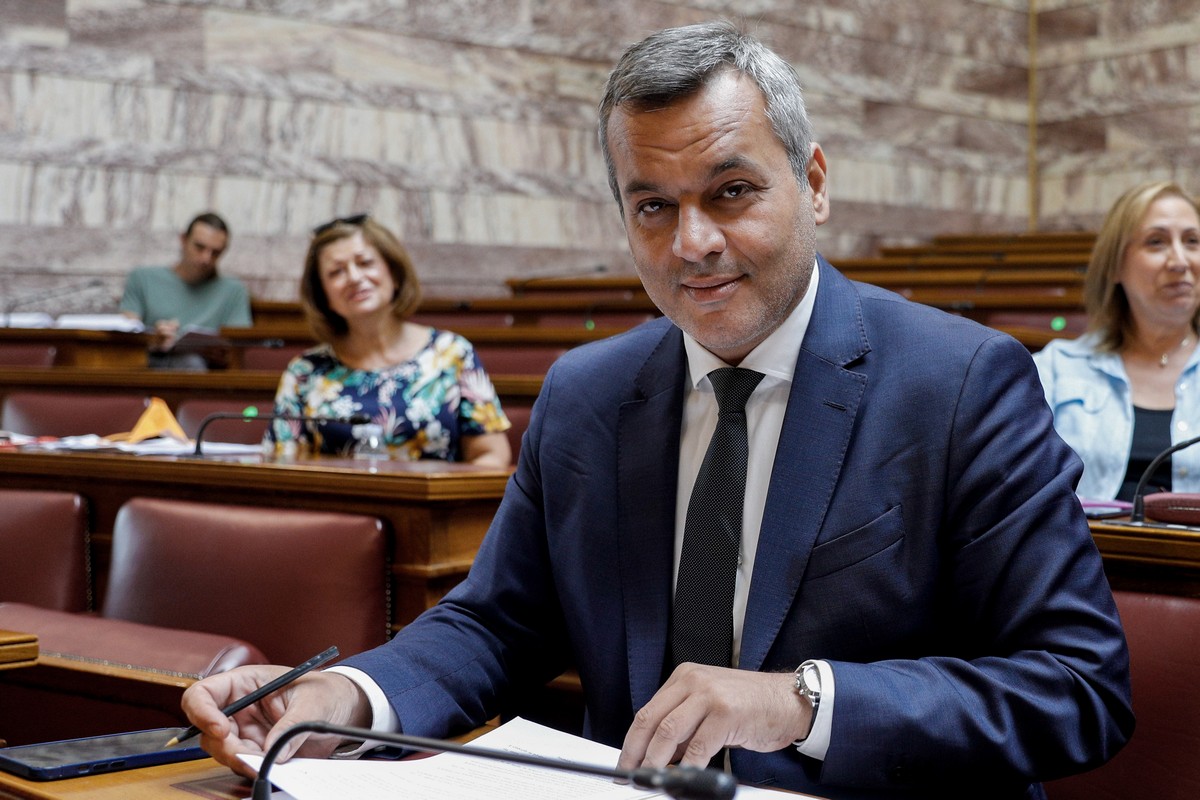 Μαμουλάκης στον FLASH: Αναγκαίο να ενωθούν οι Κ.Ο ΣΥΡΙΖΑ-Νέας Αριστεράς (AUDIO)