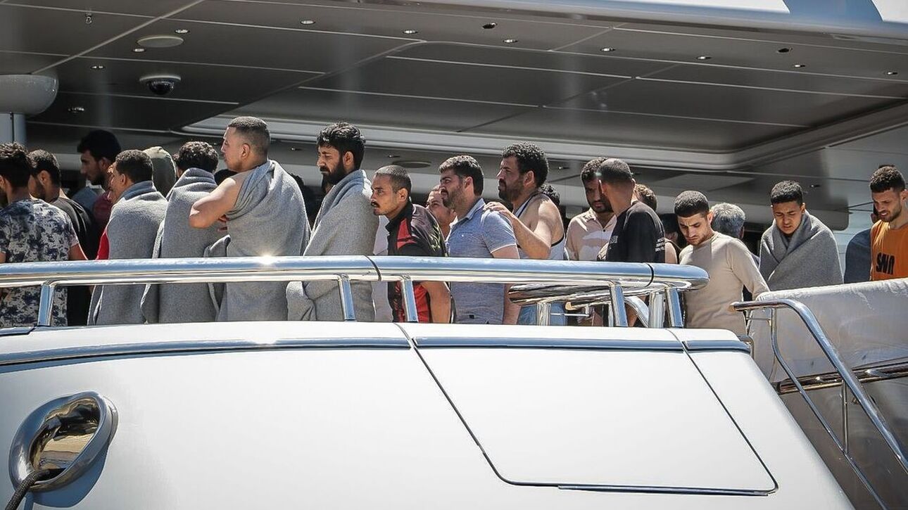 Δήμαρχος Καλαμάτας για το ναυάγιο στη Πύλο: Φόβοι για εκατοντάδες νεκρούς