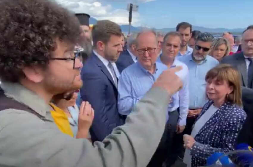 Πύλος: Επεισόδιο με την Σακελλαροπούλου – Έντονος διάλογος με διαδηλωτές (VIDEO)