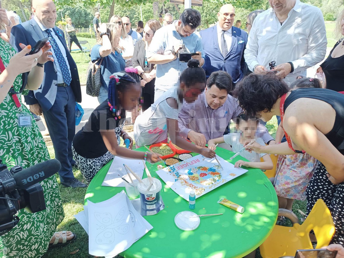 Θεσσαλονίκη: Ο πρέσβης των ΗΠΑ σε εκδήλωση για παιδιά και οικογένειες (ΦΩΤΟ)