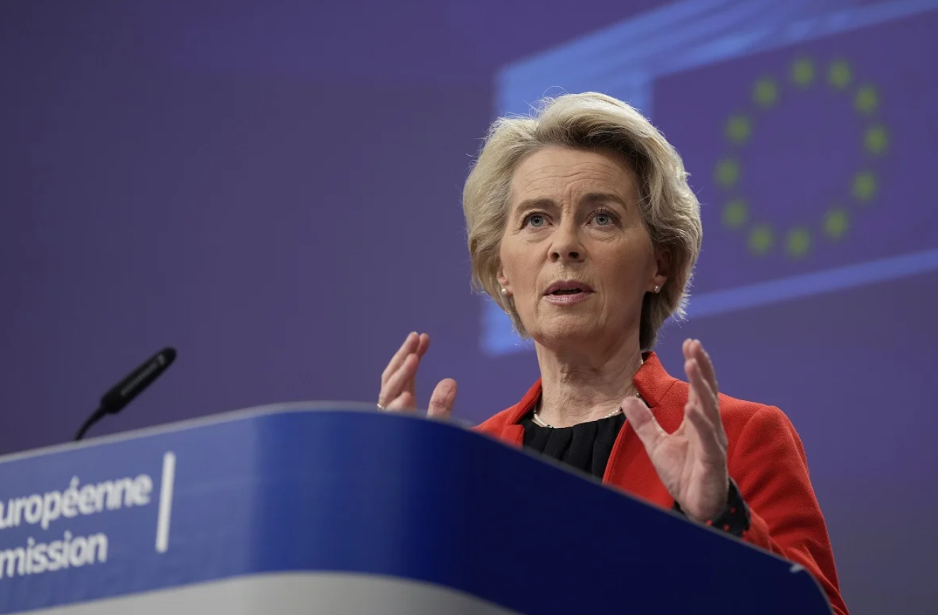 Φον ντερ Λάιεν για Πύλο: Να αποτρέψουμε τέτοιες τραγωδίες – Βαθύτατα λυπημένη