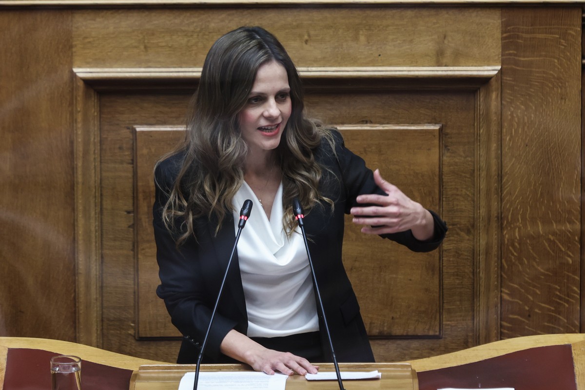 Αχτσιόγλου εναντίον Παπανώτα για την ατάκα περί σατράπηδων