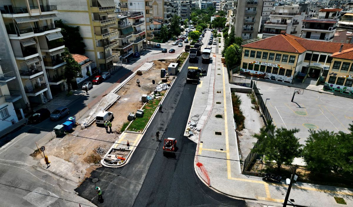 Ράμπες, ποδηλατόδρομοι και φώτα led στα έργα για τη διάνοιξη της Αγίου Δημητρίου (ΦΩΤΟ)