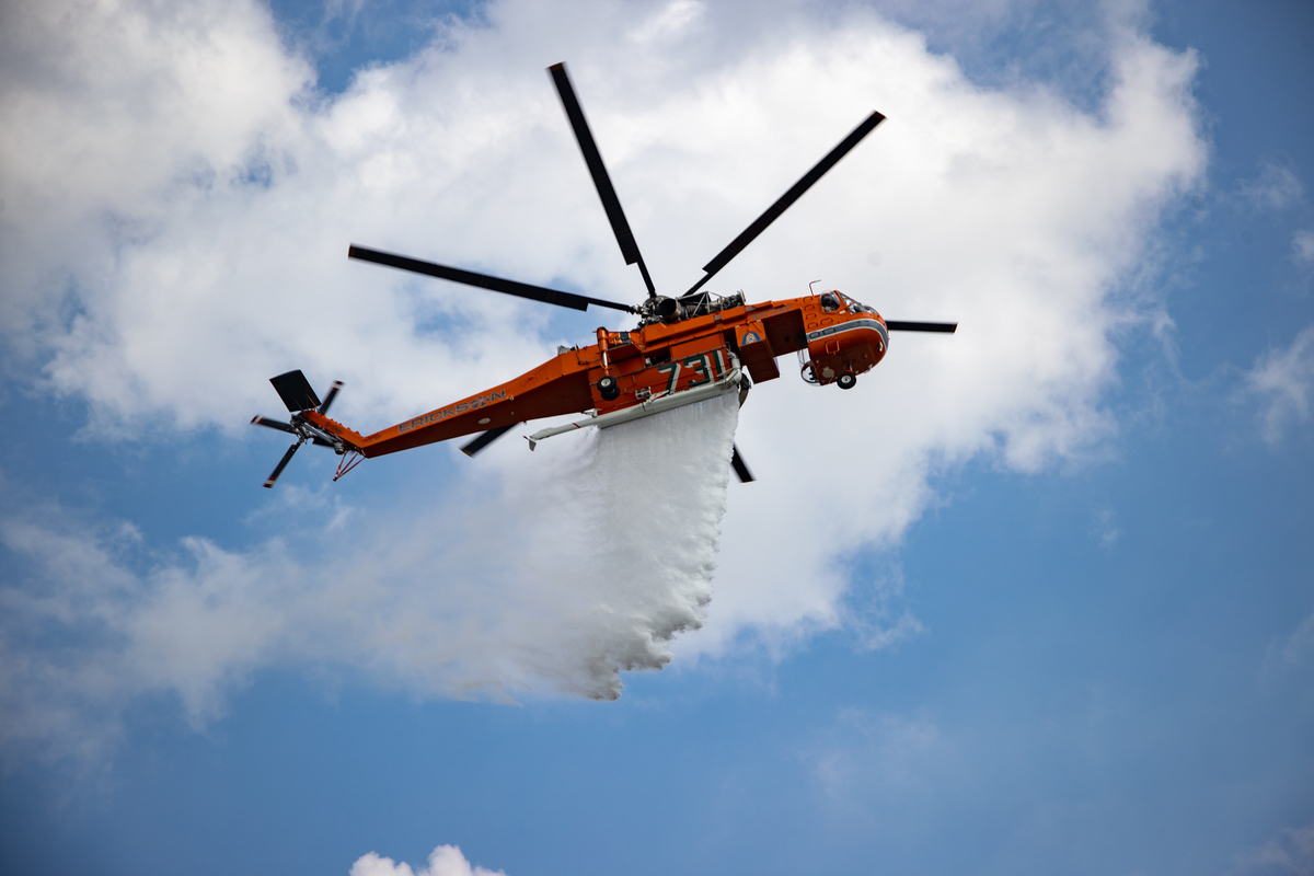 Θεσσαλονίκη: Φωτιά στο Καλαμωτό – Επιχειρεί ελικόπτερο